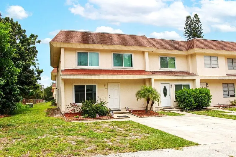 309 Amherst Ave #51, FL