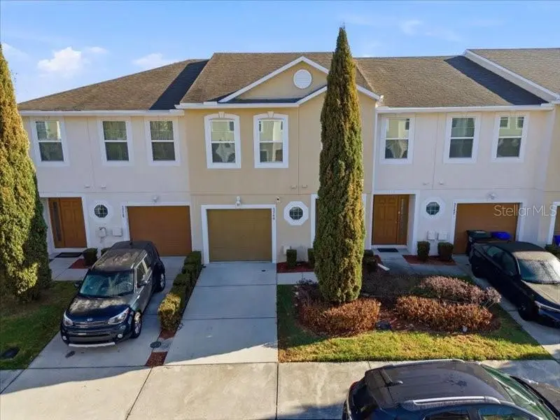 3740 Woodbury Hill Loop, FL