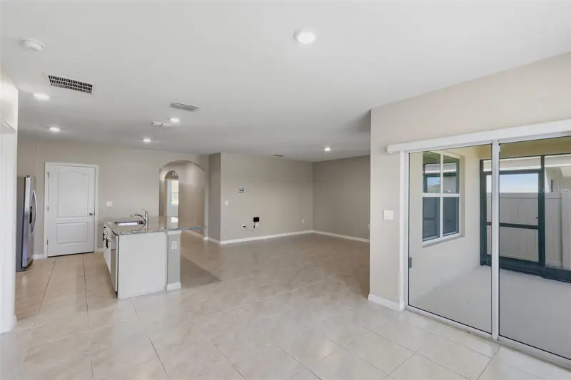 5725 Sunbonnet Way, FL