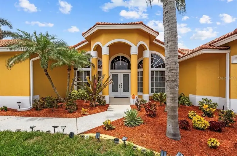 3898 Sw Hall St, FL
