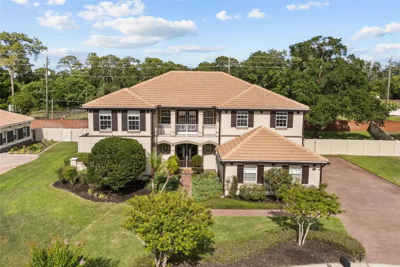 5674 Bassett Pl, FL