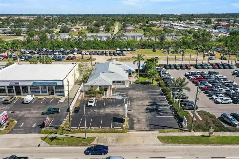 1900 Tamiami Trl #C & D, FL