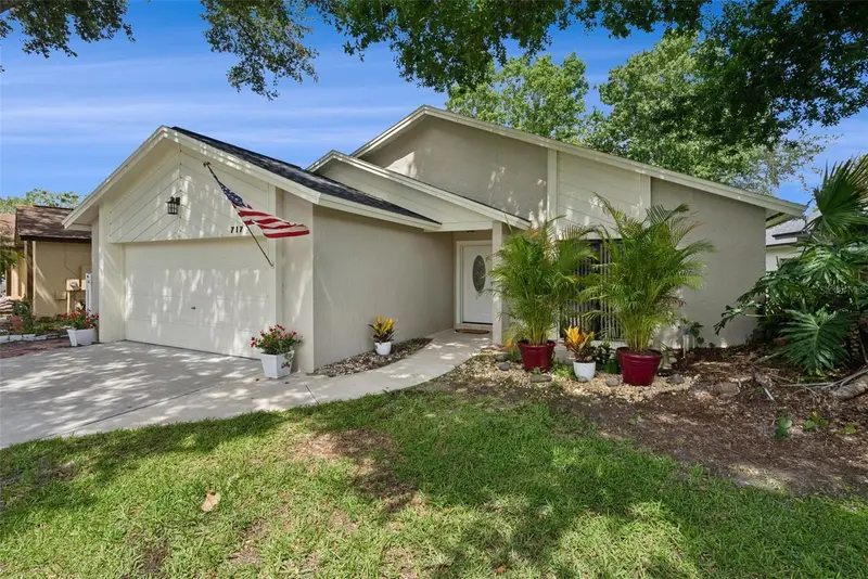 717 Adidas Rd, FL