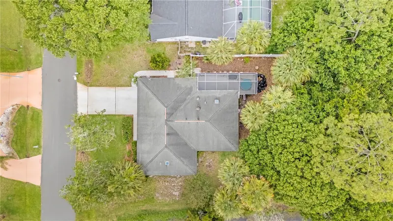 19 Banner Ln, FL