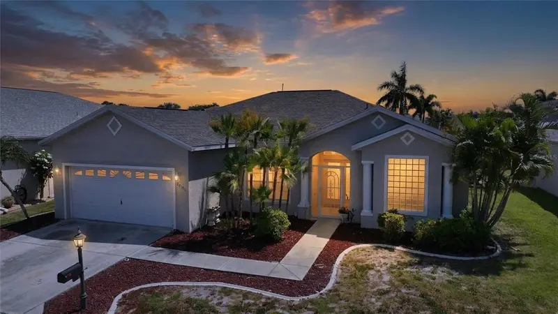 24191 Buckingham Way, FL
