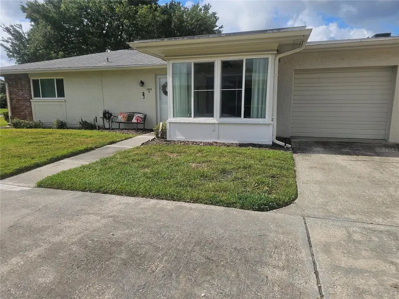 1009 Queen Anne Dr #B, FL