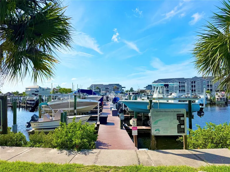 5577 Sea Forest Dr #19, FL
