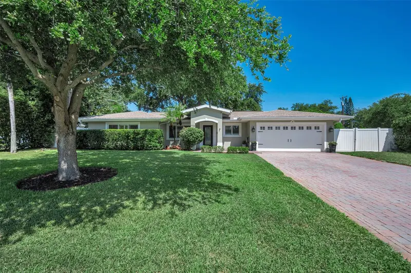 1732 Golf View Dr, FL