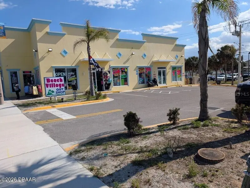 128 S Atlantic Ave, FL