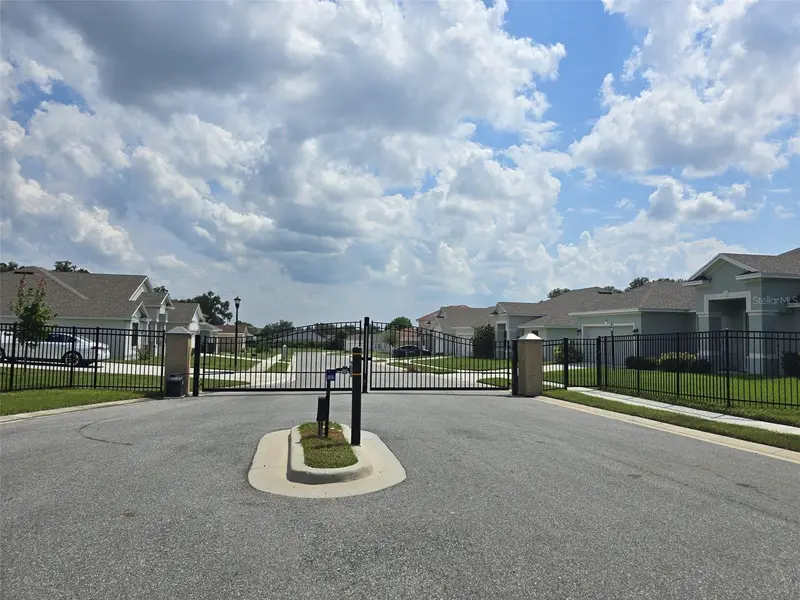 605 Aria Dr., FL