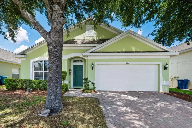 826 Andalusia Loop, FL