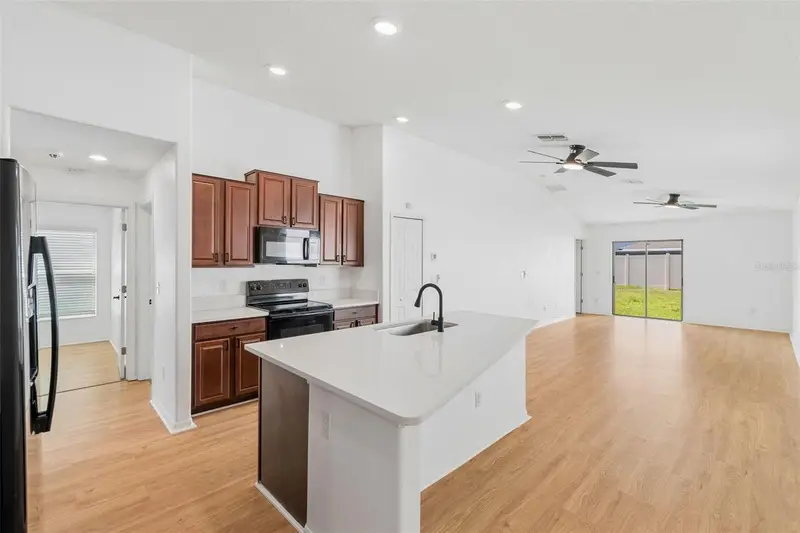 7227 Salt River, FL