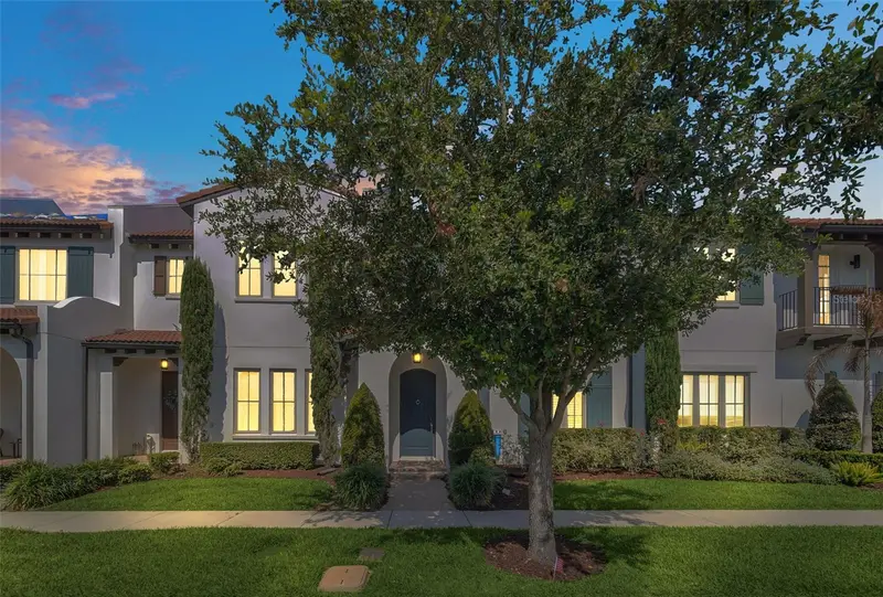 8878 Bismarck Palm Dr, FL