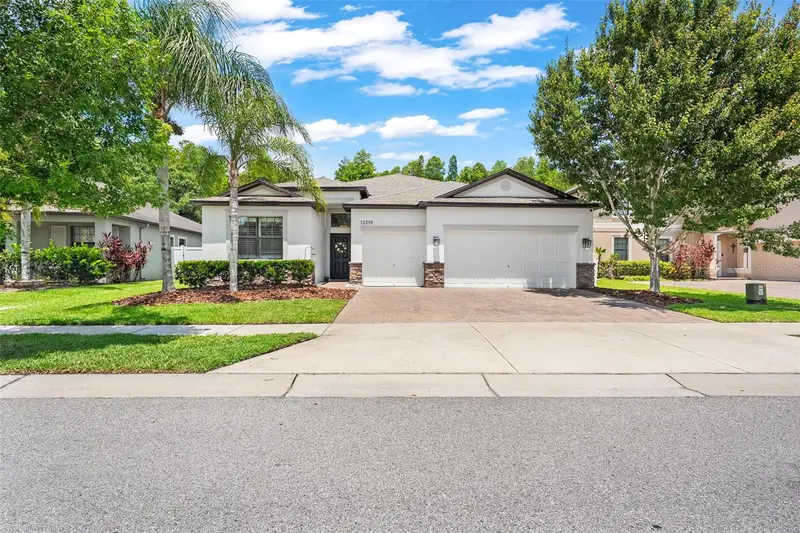 12219 Crestridge Loop, FL