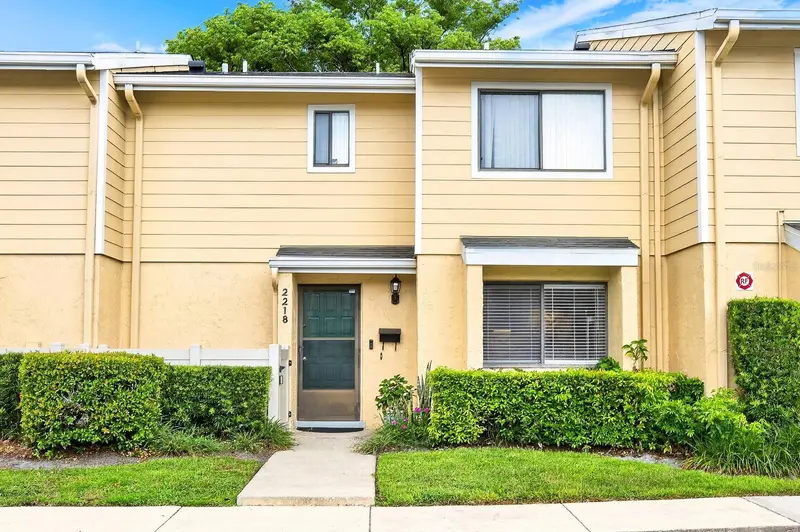 2218 Mcmahon Ct #1038, FL