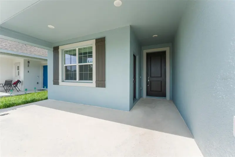 516 Reggie Rd, FL