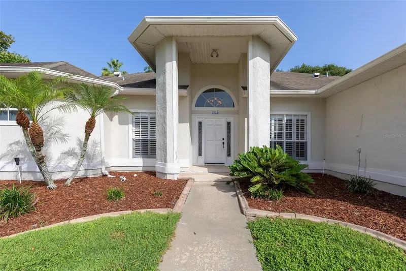 1058 Almond Tree Cir, FL
