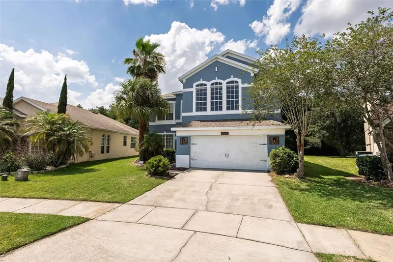 2232 Windcrest Lake Cir, FL