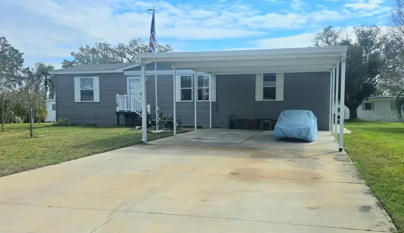 210 Philadelphia Ct #17, FL