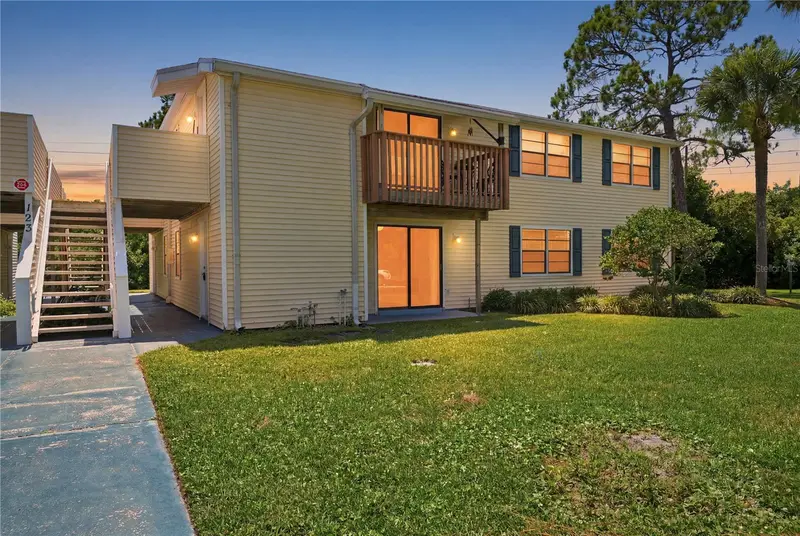 123 Loblolly Ct #B, FL
