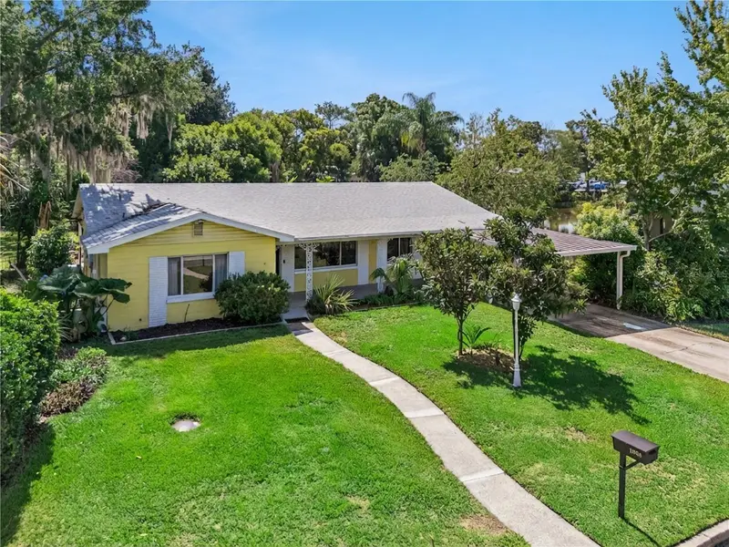 1003 Lake Bell Dr, FL