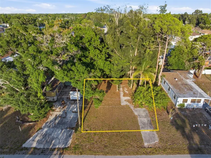61st Ln, FL