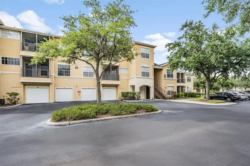 5125 Palm Springs Blvd #8203, FL