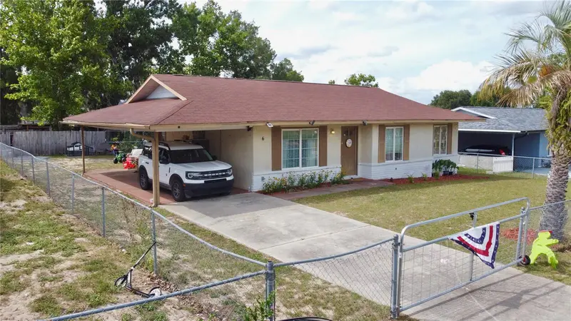 6 Spring Lane Way, FL