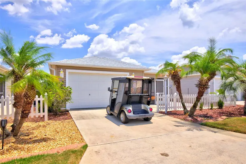 1463 Olympia St, FL