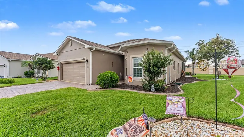 2452 Salzburg Loop, FL