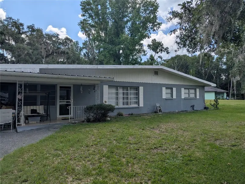 7633 S Crescent Loop, FL