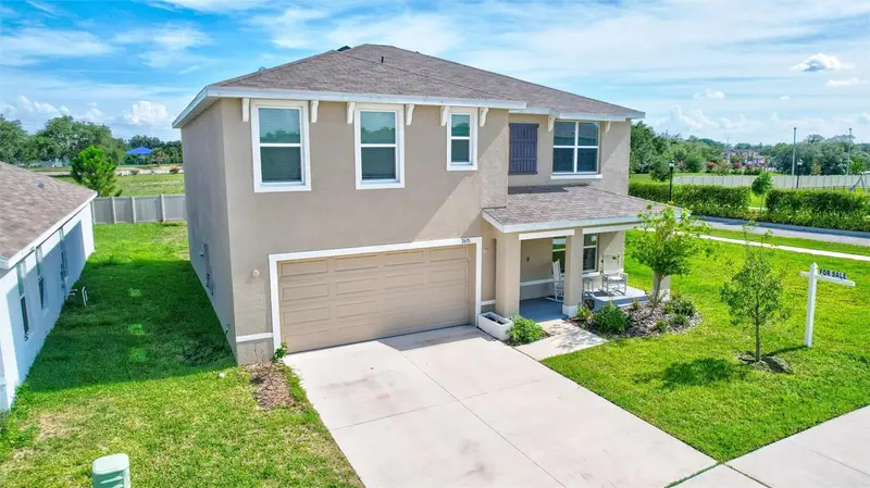 7601 Rosewood Garden Loop, FL