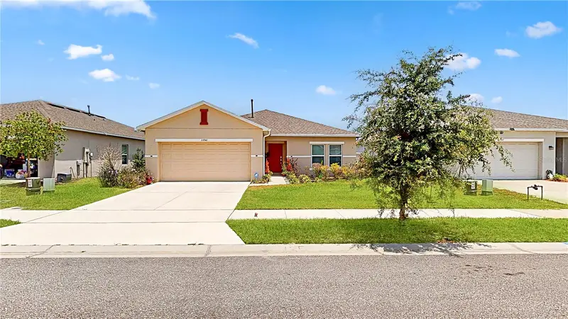 33941 Sky Blossom Cir, FL