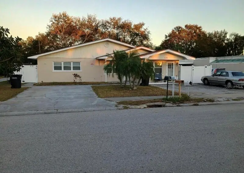 405 S Orion Ave, FL