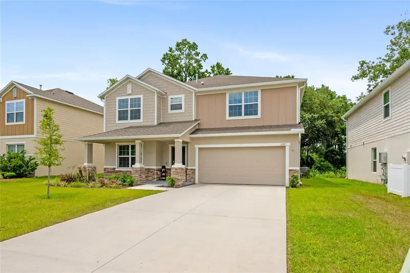 1137 Bradford Ridge Dr, FL