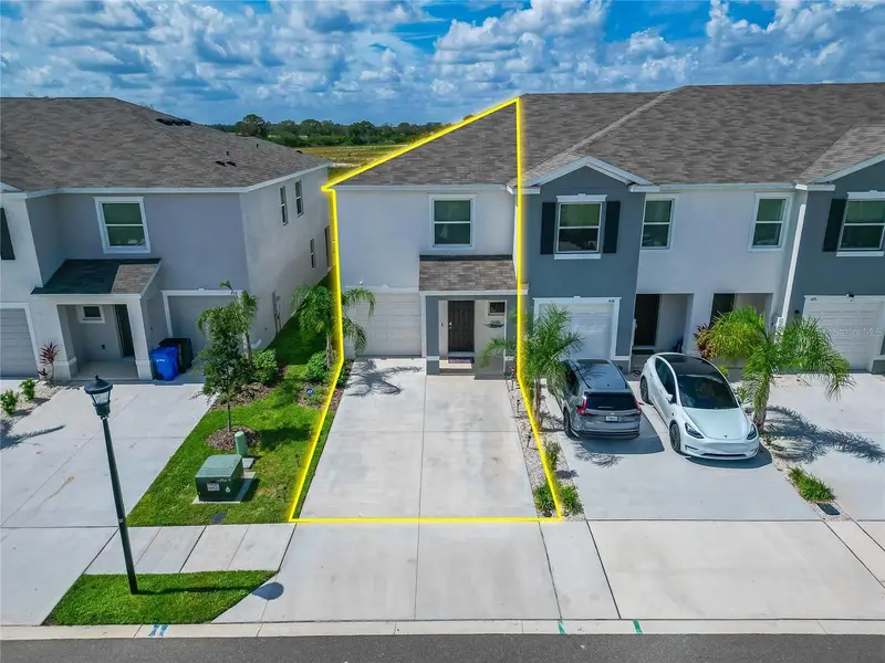 472 Mangrove Shade Cir, FL