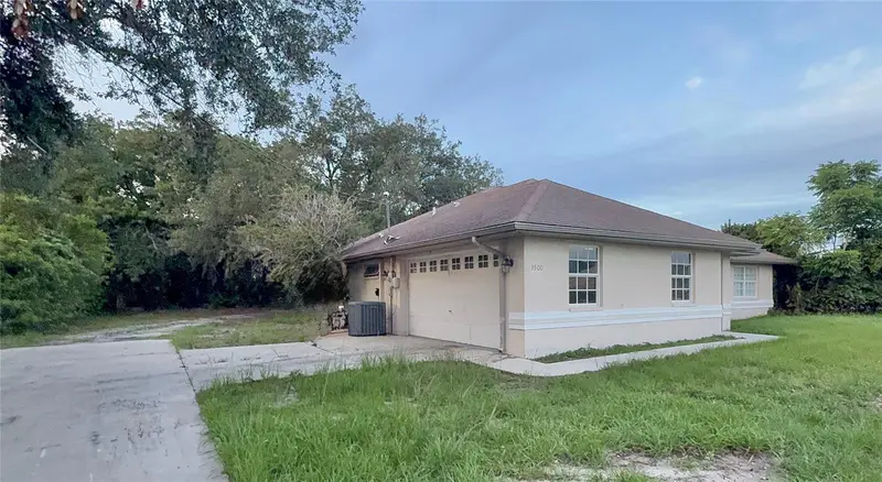 3500 W Price Blvd, FL