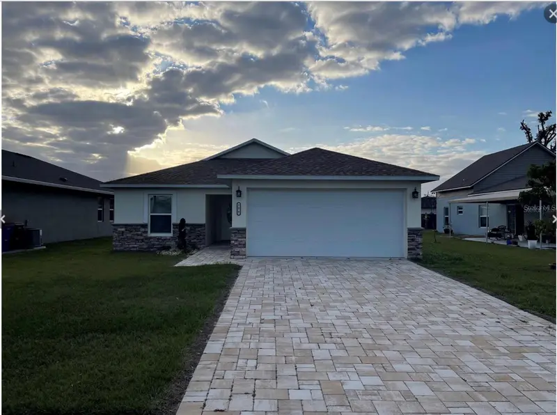 208 Missouri Ave, FL