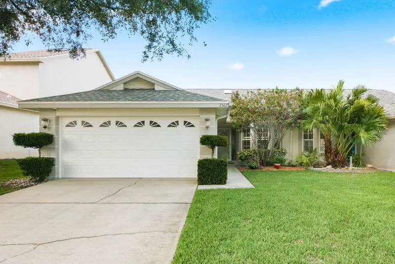 2567 Estancia Blvd, FL