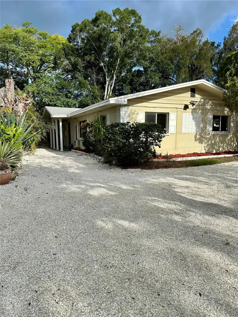522 Florida Ave, FL