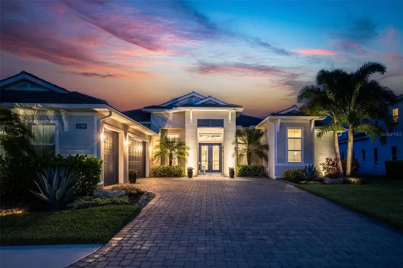 17749 Lucaya Dr, FL