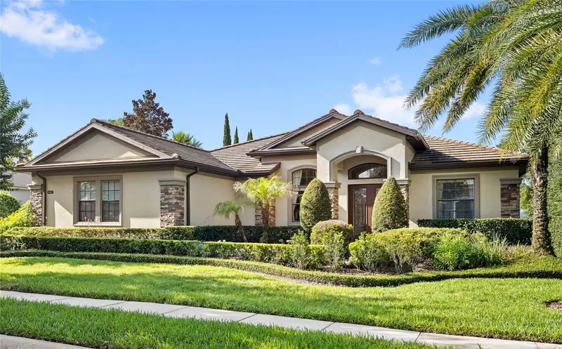 25447 High Hampton Cir, FL
