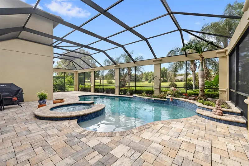 25447 High Hampton Cir, FL