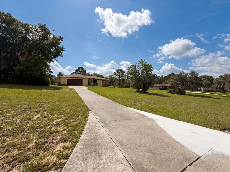 1641 S Valerie Pt, FL