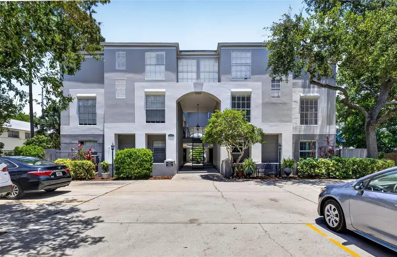 606 S Glen Ave #5, FL