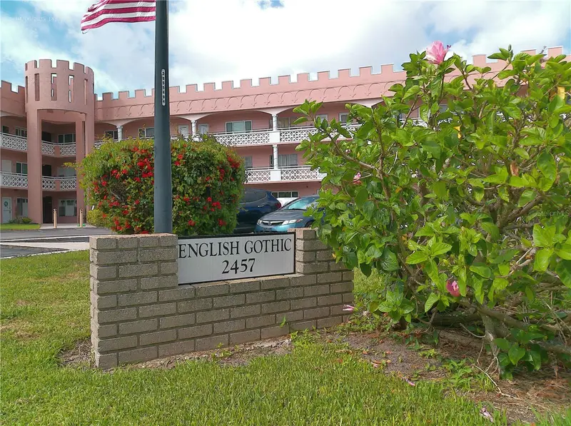 2457 Ecuadorian Way #73, FL