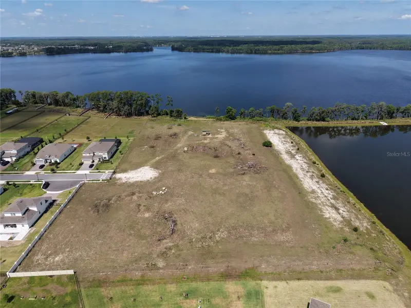 Lake Pickett Rd, FL