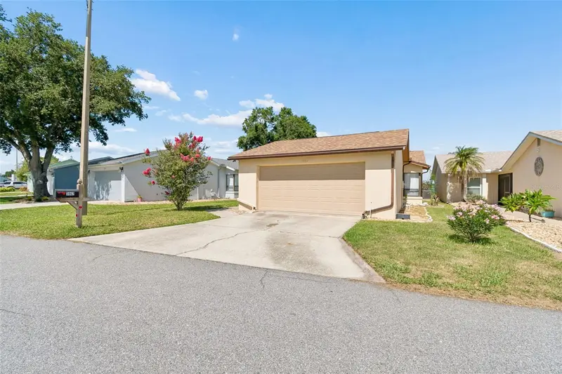 3962 Cypress Lndg W, FL