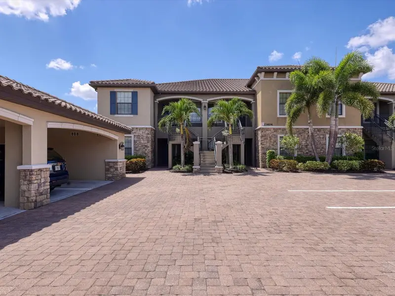 13604 Messina Loop #102, FL