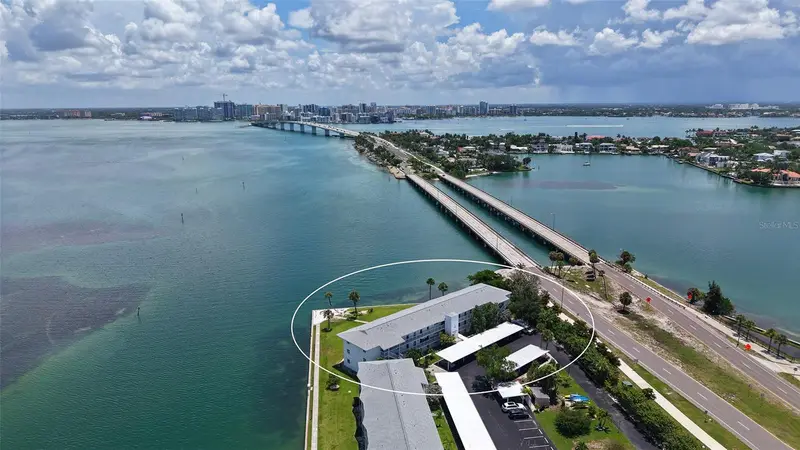 777 John Ringling Blvd #24, FL